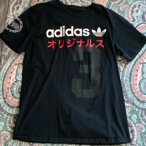 Adidas originals tee🌸